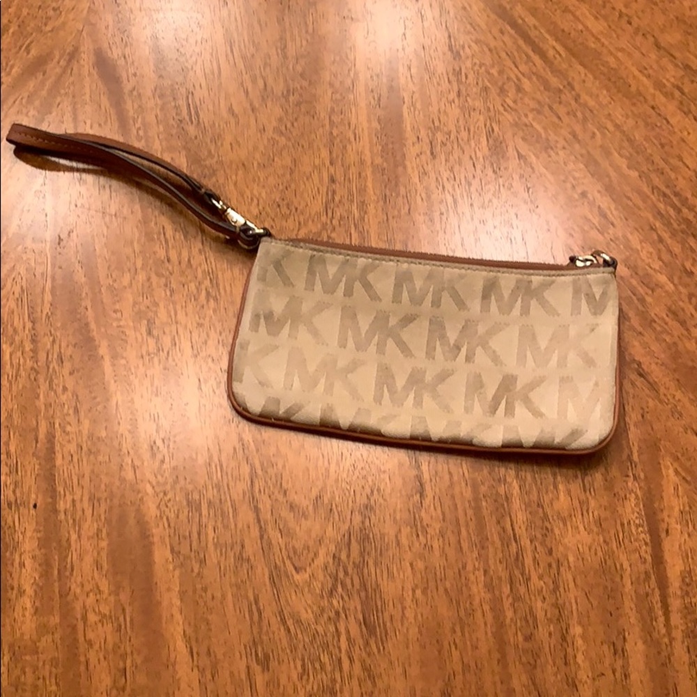 Michael Kors Wristlet